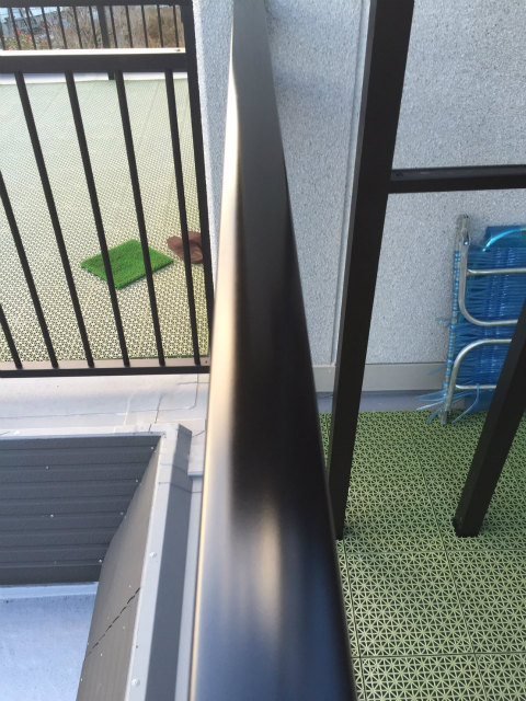 ベランダ手すりキズ補修補修後
