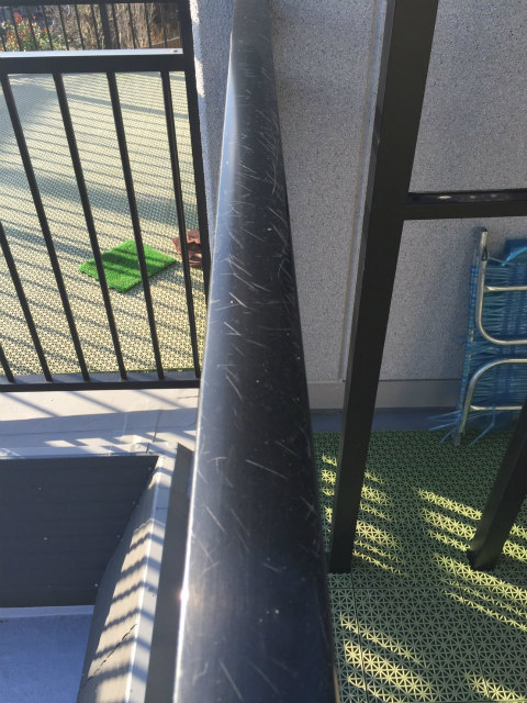ベランダ手すりキズ補修