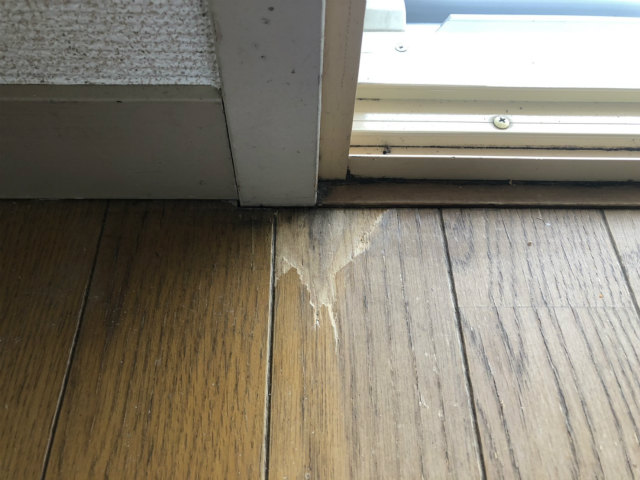 床剥がれ補修